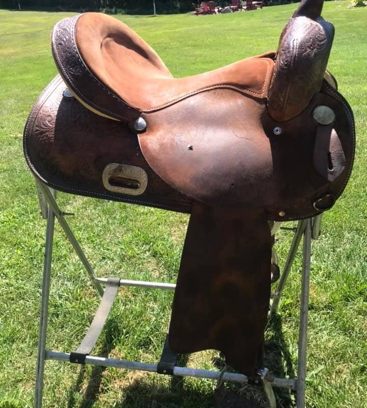 14-Circle-Y-NBHA-Proven-barrel-saddle