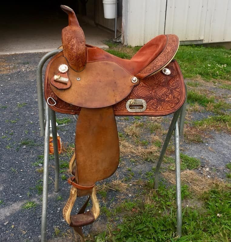 Circle-Y-NBHA-Barrel-saddle