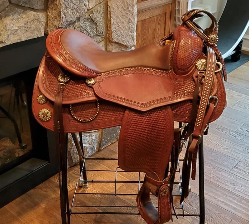 Penni-Gerardi-Continental-Reining-saddle