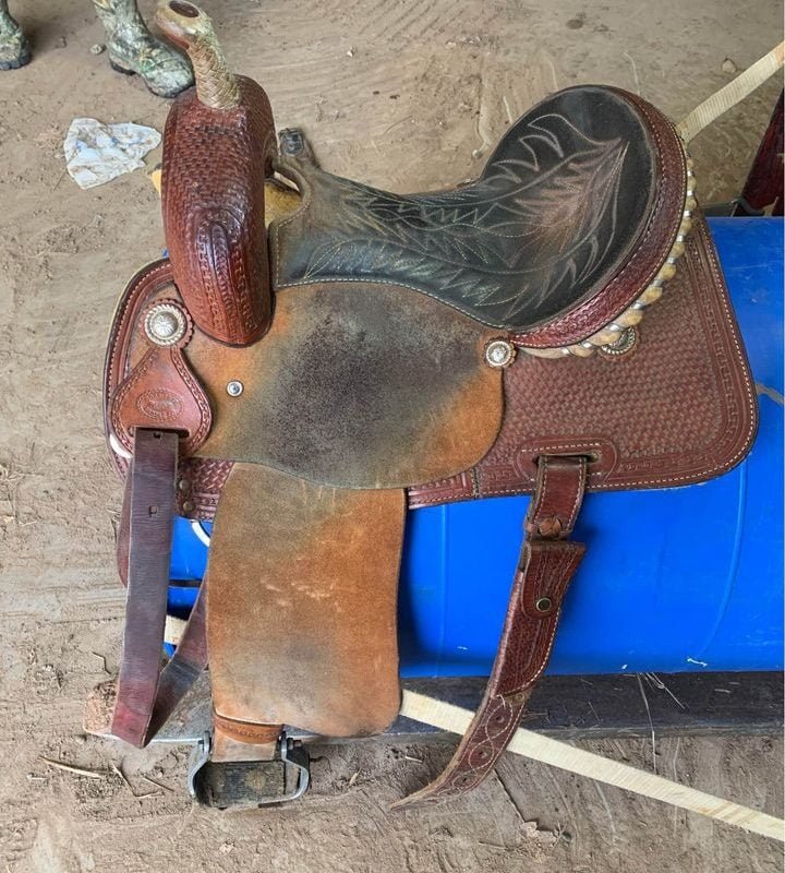 Used-14-inch-corriente-barrel-saddle