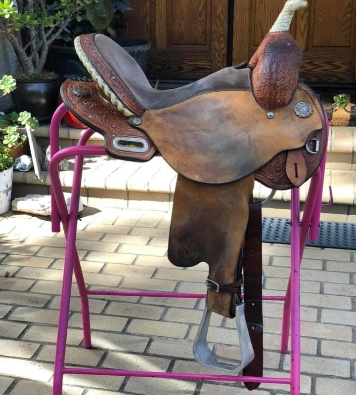 used-circle-y-flex2-barrel-saddle-for-sale