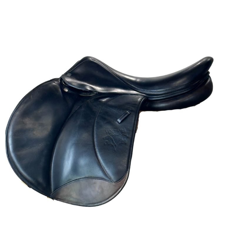 Used Voltaire Palm Beach Close Contact Saddle (0216) 17.5/M
